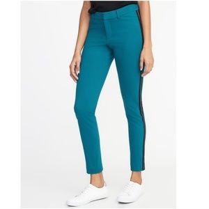 Old Navy Mid-Rise Turquoise Pixie Ankle Pants